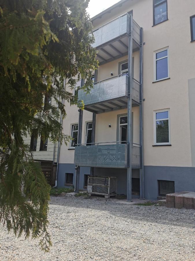 Apartment Bohnapartments - Stadtblick Zechenhaus - Balkon - Gratis Parkplatz - Wlan - Sehr Ruhig - Barrierearm Ilmenau